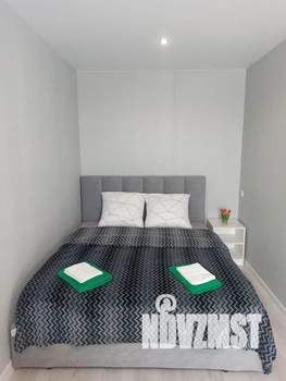 1-к квартира, посуточно, 35м2, 3/17 этаж