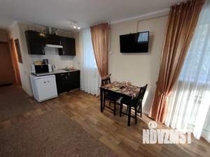 2-к квартира, посуточно, 40м2, 1/1 этаж