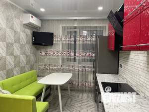 1-к квартира, посуточно, 42м2, 10/14 этаж