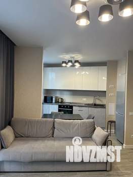 Студия квартира, посуточно, 51м2, 7/17 этаж