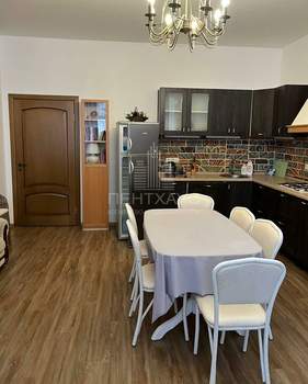 1-к квартира, на длительный срок, 52м2, 1/1 этаж