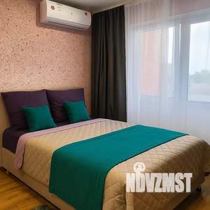 Студия квартира, посуточно, 28м2, 5/15 этаж