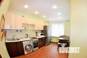 2-к квартира, посуточно, 65м2, 1/1 этаж