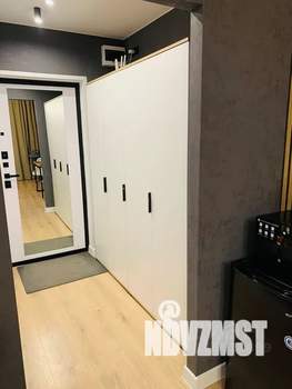 Студия квартира, посуточно, 25м2, 1/17 этаж