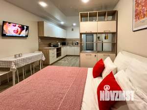 Студия квартира, посуточно, 30м2, 13/17 этаж