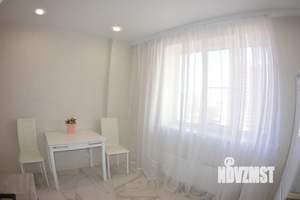 2-к квартира, посуточно, 65м2, 1/1 этаж