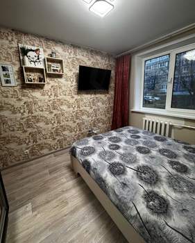 3-к квартира, вторичка, 64м2, 1/9 этаж