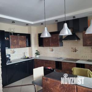 2-к квартира, вторичка, 74м2, 8/14 этаж