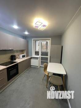 2-к квартира, вторичка, 53м2, 3/18 этаж