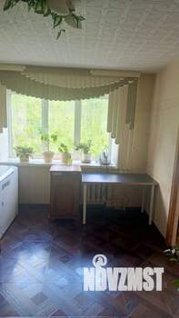 4-к квартира, вторичка, 63м2, 4/5 этаж