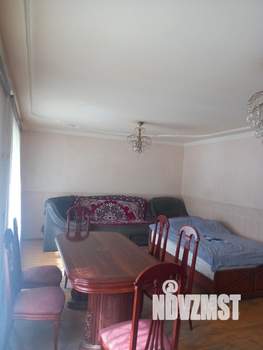 3-к квартира, вторичка, 104м2, 1/6 этаж