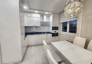 3-к квартира, вторичка, 83м2, 3/17 этаж