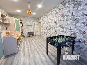 3-к квартира, вторичка, 98м2, 10/12 этаж