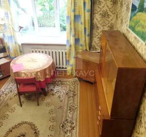 3-к квартира, вторичка, 54м2, 1/2 этаж