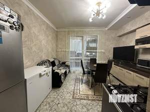 3-к квартира, вторичка, 75м2, 2/8 этаж