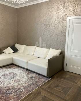 1-к квартира, вторичка, 65м2, 1/3 этаж