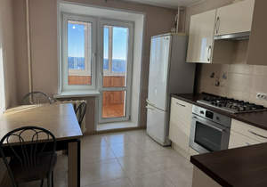 2-к квартира, вторичка, 62м2, 9/11 этаж