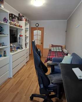 3-к квартира, вторичка, 58м2, 3/5 этаж