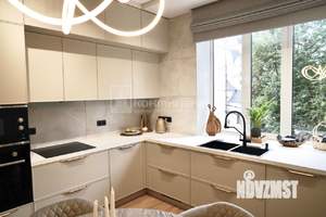 3-к квартира, вторичка, 96м2, 2/10 этаж