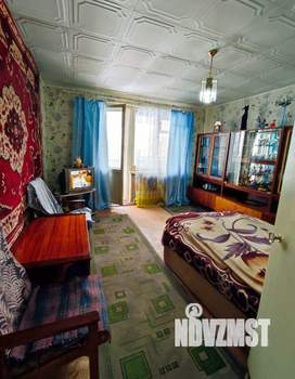 3-к квартира, вторичка, 58м2, 2/2 этаж