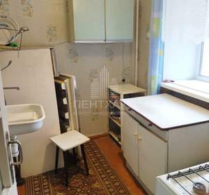 3-к квартира, вторичка, 54м2, 1/2 этаж