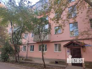 2-к квартира, вторичка, 40м2, 1/4 этаж