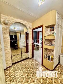 3-к квартира, вторичка, 63м2, 5/5 этаж