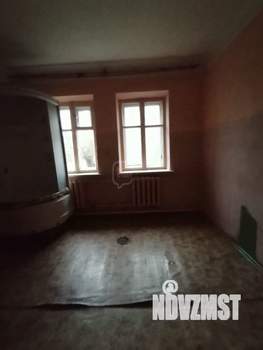 3-к квартира, вторичка, 29м2, 1/2 этаж