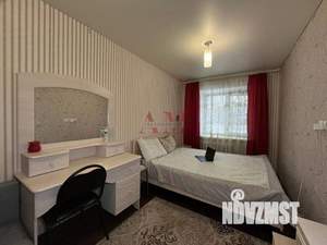 2-к квартира, вторичка, 42м2, 1/4 этаж