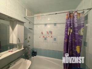 3-к квартира, вторичка, 63м2, 5/9 этаж
