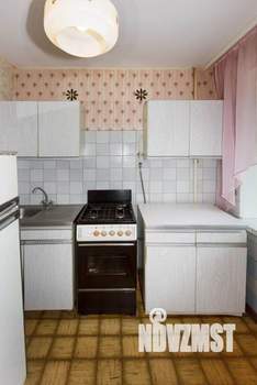 2-к квартира, вторичка, 43м2, 3/5 этаж