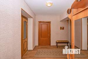 3-к квартира, вторичка, 100м2, 5/8 этаж