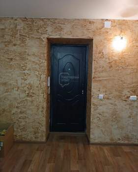 1-к квартира, вторичка, 100м2, 4/4 этаж