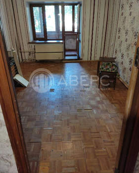 4-к квартира, вторичка, 110м2, 1/7 этаж