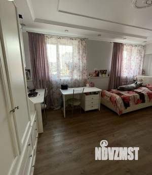 3-к квартира, вторичка, 90м2, 2/19 этаж