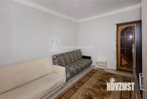 2-к квартира, вторичка, 42м2, 1/3 этаж