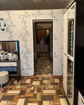 4-к квартира, вторичка, 109м2, 2/3 этаж