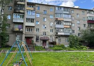 3-к квартира, вторичка, 61м2, 5/5 этаж