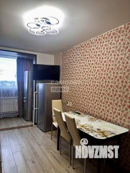 2-к квартира, вторичка, 55м2, 3/3 этаж