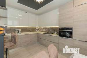 3-к квартира, вторичка, 94м2, 1/3 этаж
