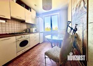 3-к квартира, вторичка, 68м2, 8/9 этаж