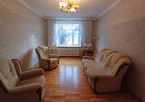 3-к квартира, вторичка, 77м2, 3/3 этаж