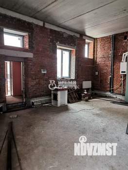 Студия квартира, вторичка, 68м2, 1/4 этаж