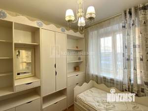 4-к квартира, вторичка, 74м2, 8/9 этаж