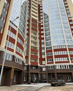 3-к квартира, вторичка, 96м2, 10/17 этаж