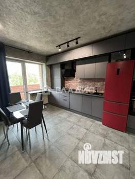 2-к квартира, вторичка, 80м2, 3/3 этаж
