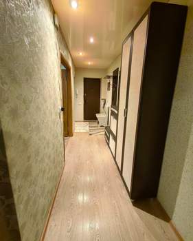 3-к квартира, вторичка, 65м2, 8/9 этаж