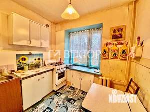 3-к квартира, вторичка, 62м2, 4/5 этаж