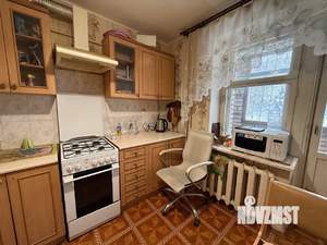 2-к квартира, вторичка, 64м2, 1/5 этаж