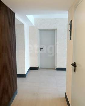 3-к квартира, вторичка, 100м2, 1/3 этаж